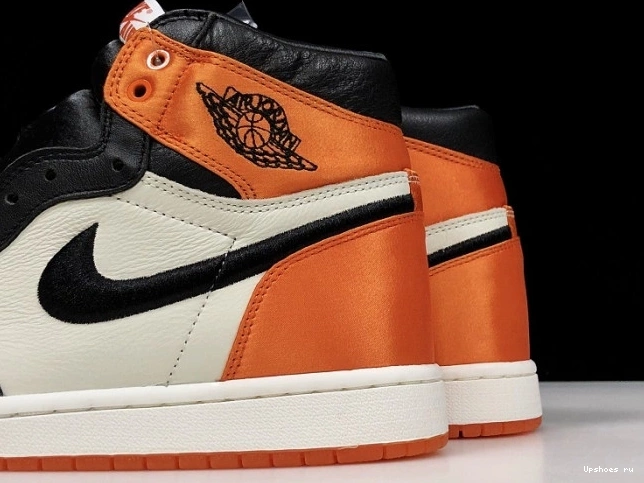 SL Backboard' Jordan OG AV3725-010 1 'Satin AIR HI Shattered Re 0813
